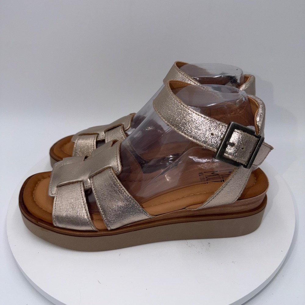 Miz Mooz Shaelan Metallic Gold Leather Platform Sandals Ankle Strap Womens 8.5-9